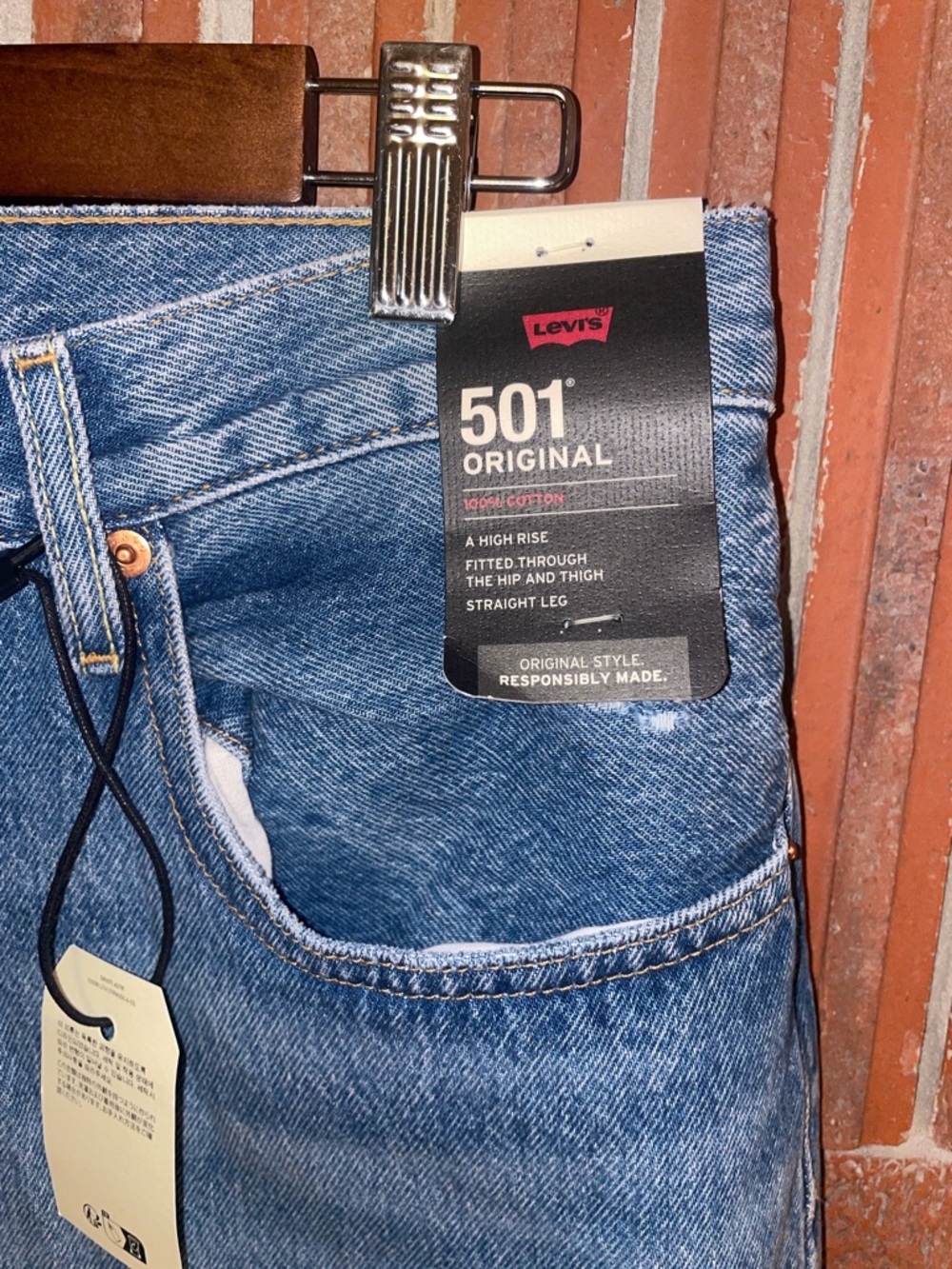 NWT Levi’s 501 women’s distressed high rise button fly straight leg jeans - Picture 3 of 11